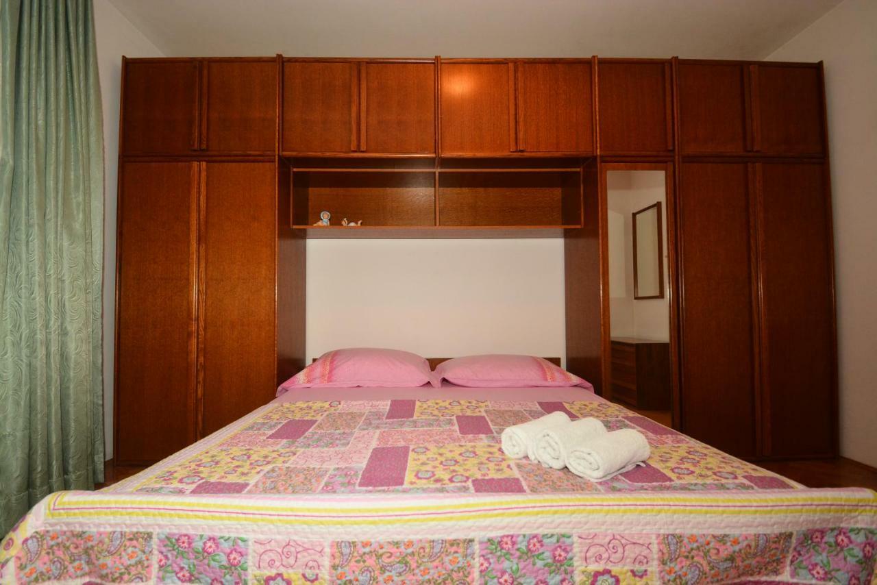 Apartman Vanja 奥米什 外观 照片